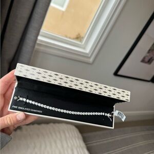 BRAND NEW Silver Tennis Bracelet